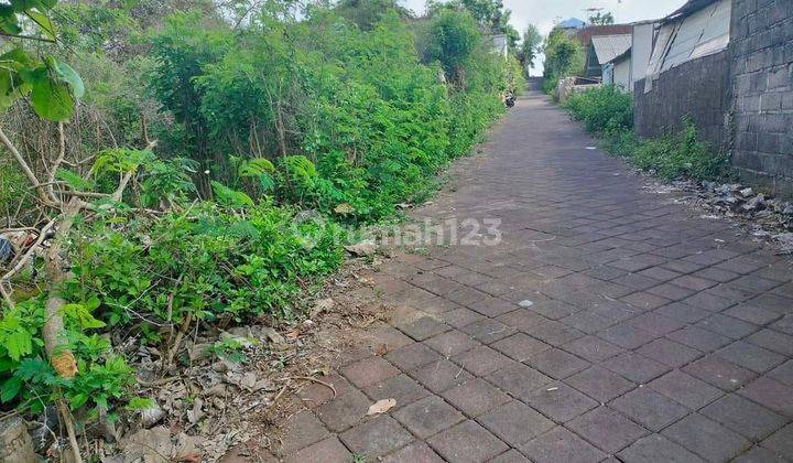 Land for sale located on the main road of Gunung Payung Kutuh Kuta South 1