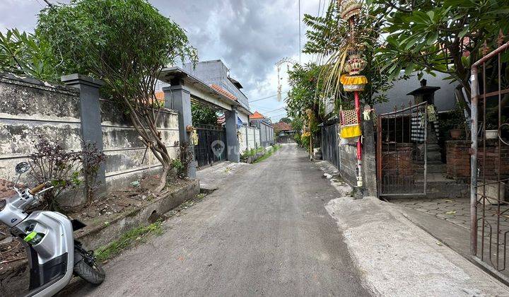 Land for sale on Jalan Tukad Irawadi, South Denpasar 1