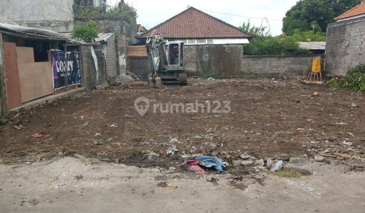 Land for sale on Jalan Tukad Irawadi, South Denpasar 2