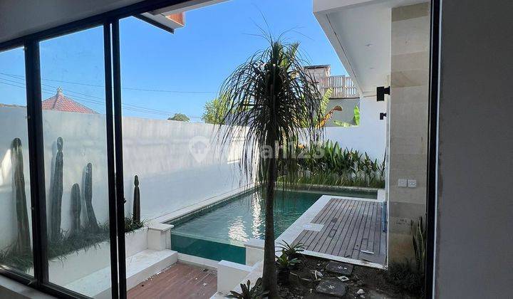 Villa for sale in Tumbak Bayuh location, Pererenan Canggu 1