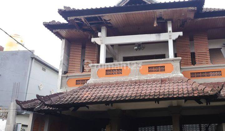 House for sale in Tegal Wangra location, West Denpasar 1