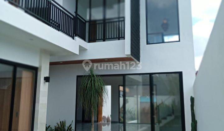 Dijual villa lokasi tumbak bayuh pererenan badung 1