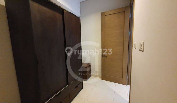 Dijual Apartemen Taman Anggrek Residence Semi Furnished Lantai Rendah 2