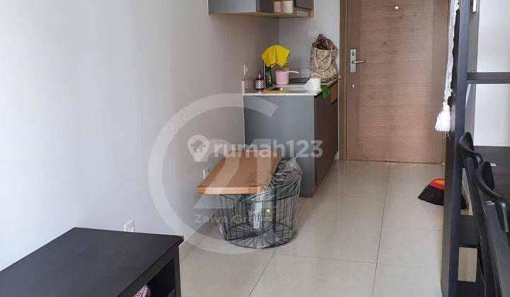 Dijual Apartemen Taman Anggrek Residence Semi Furnished Lantai Rendah 1