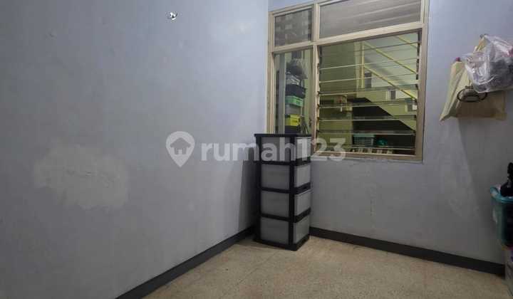 Rumah Jelambar Dalam Komplek Lt 129M2 Jual Cepat 2