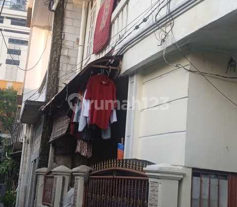 Rumah Tanah Abang Akses Motor Cocok Buat Kos2an 1