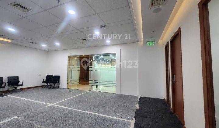 Sewa Soho Capital Office Furnished Jakarta  Barat 1