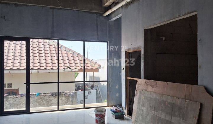 Ruko Baru Gandeng 15x30 Komersil Duren Sawit Jalan Utama 2