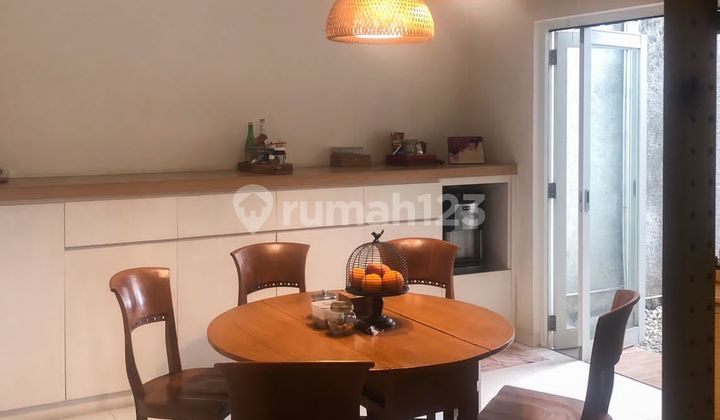 Super BU, rumah hook 2.5lantai luas di Alam Sutera 2