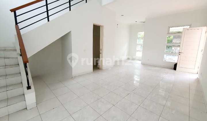 For Rent Neat House Ready to Occupy in PHG Gading Serpong For Rent Neat House Ready to Occupy in PHG Gading Serpong