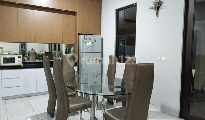 Rumah Di Alam Sutera, 3 lantai dekat Akses Tol 2