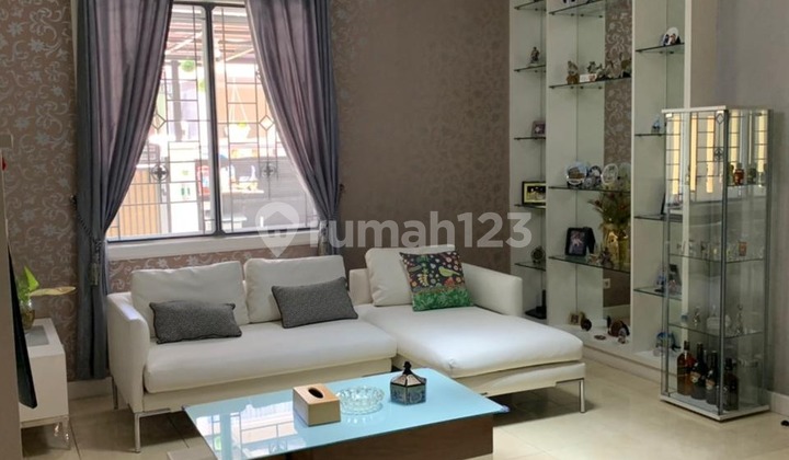 Rumah Siap Huni Furnished Hook di Metro Permata
