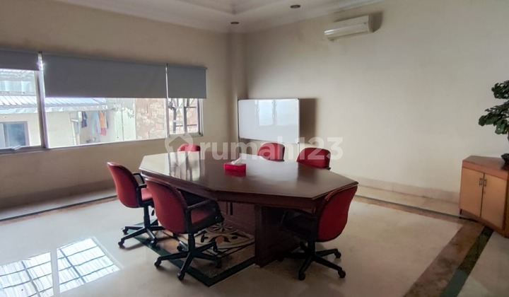 Rare Find, 1000m-Sized Warehouse in Alam Sutera Rare Find, 1000m-Sized Warehouse in Alam Sutera