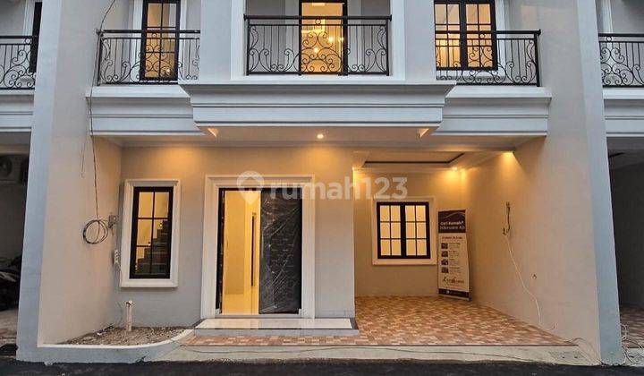 Rumah di Jagakarsa Minimalis Dalam Cluster Siap Huni Keamanan 24 Jam One Gate Lokasi Dekat Tol Andar 1