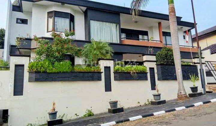 Rumah Cantik di Cinere Depok Dalam Komplek Elit Siap Huni Keamanan 24 Jam  2