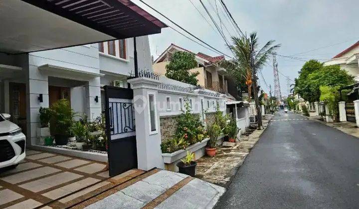 Dijual Rumah Mewah Minimalis Full Furnis Terawat Bersij Dan Siap Huni Dalam Komplek Keamanan Komplek 24 Jam Lokasi Dekat Stasiun Klender Duren Sawit Jakarta Timur 1