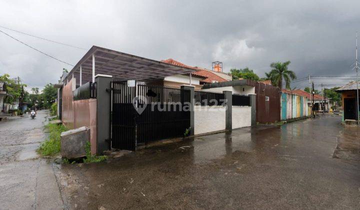 Rumah Siap Huni Harga Murah Posisi di Hoek Lokasi Strategis Nyaman Asri Tenang. Dekat Pintu Toll Jati Asih Bekasi 1