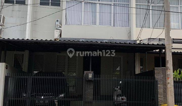 Rumah Cantik Dan Terawat Full Furnished Dalam Komplek Cireunde Jalan Kaki Ke Mrt Lebak Bulus 1