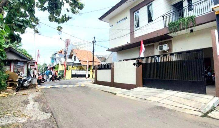 Rumah Siap Huni di Pondok Kelapa Dalam Komplek Elit Strategis Dekat Tol Becakayu 2