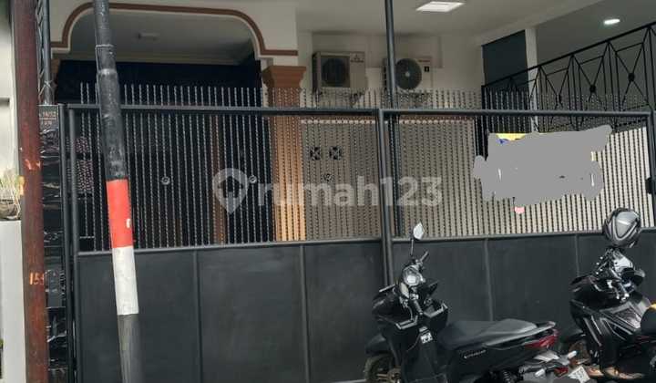 House in KAV DKI Pondok Kelapa Residential, Strategic 2 Mobi Access