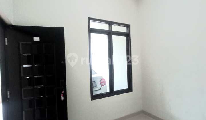 Rumah Baru Minimalis 2 Lantai Lokasi Strategis Nyaman Asri Tenang. di Komplek Kav Dki Pondok Kelapa Jakarta Timur 2