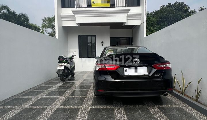 Rumah Klasik Modern, Kondisi Siap Huni Lokasi Tidak Banjir Dekat Aakses Tol Jatiasih Row Jalan Lebar 6 Mdter Dekat ke Jalan Raya Utama di Jatiasih Rumah Klasik Modern, Kondisi Siap Huni Lokasi Tidak Banjir Dekat Aakses Tol Jatiasih Row Jalan Lebar 6 Mdter Dekat ke Jalan Raya Utama di Jatiasih