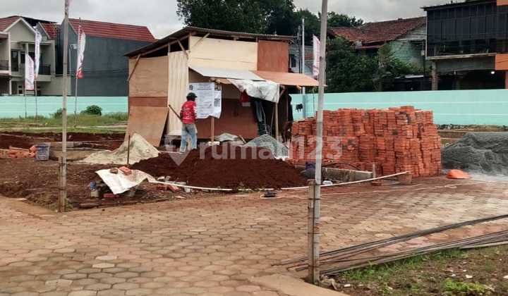 Tanah Kavling Siap Bangun Sertifikat Sudah Pecah Perkavling Tinggal Balik Nama Lokasi Strategis di Pinggir Jalan Raya Utama Akses ke Lokasi 2 Mobil dan Dua Arah Row Jalan Lebar Ada Pos Security di Cilangkap Cipayung Jakarta Timur