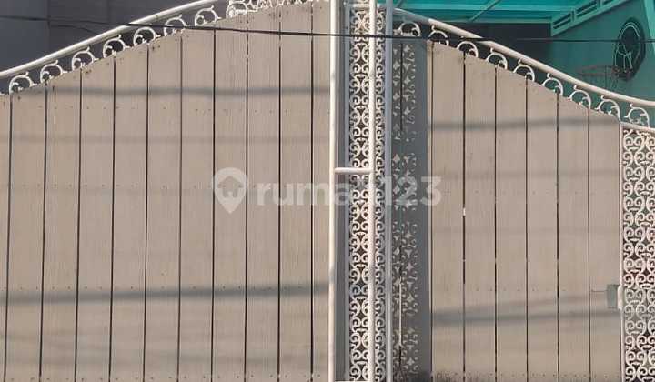 Rumah Cantik di Pondok Bambu Dalam Komplek Kavling Al Kondisi Terawat Bebes Banjir 2