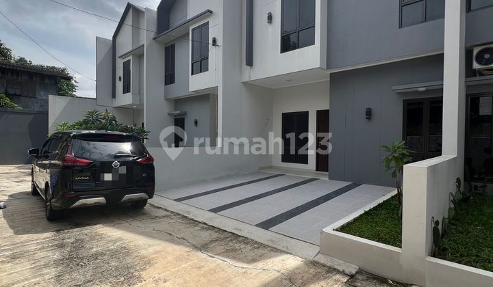 New Move-in Ready House in a Complex Near Toll Access in Jatiwaringin, Bekasi