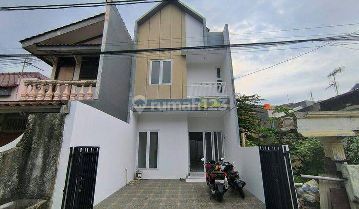 Rumah di Rawamangun Siap Huni Lokasi Cakep Strategis Dekat Sekolah Al Azhar, Pasar, Pusat Sentra Bisnis 1