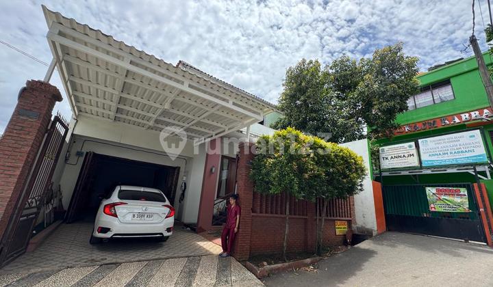 Rumah di Jatiwaringin Bekasi Dalam Komplek Full Furnished Harga Murah