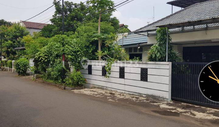 Rumah Secondary Siap Huni Dalam Komplek Elit Jatiwaringin Permai Eks Auri Lokasi Hanya 200 Meter Ke Pintu Tol di Jatiwaringin  1