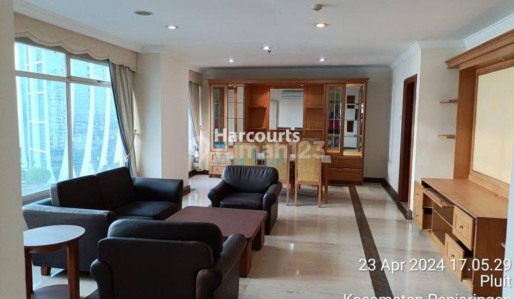 Disewa Apartemen Pantai Mutiara, Pluit. Furnished Siap Huni Murah 1