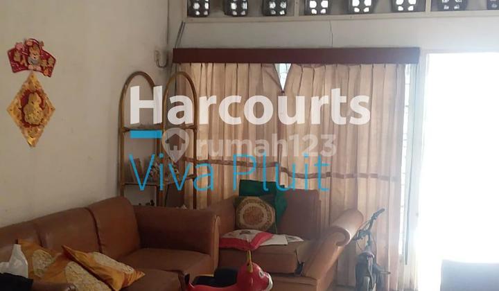 For Sale Quick Old Land Value House in Pluit. Negotiable Price 2