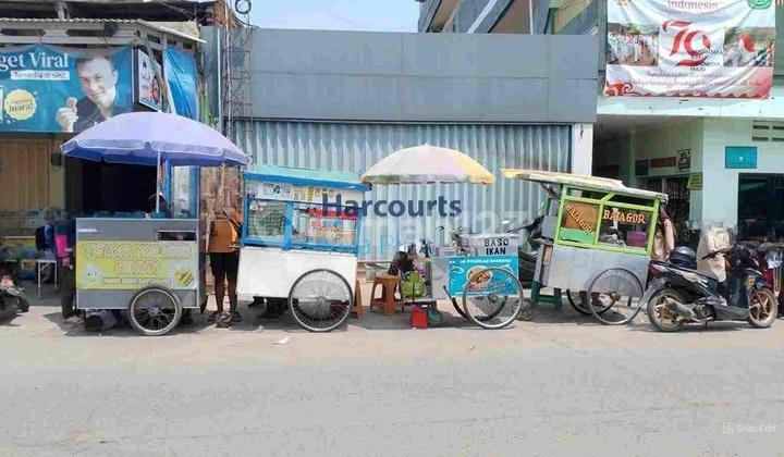 Strategic Shop House for Sale in Batujajar Barat, Bandung. 2