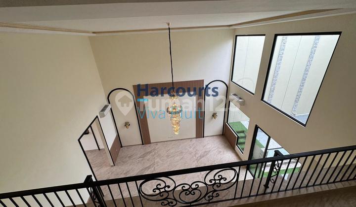 For Rent Exclusive 3-Story House In Bukit Danau Indah - PIK 2