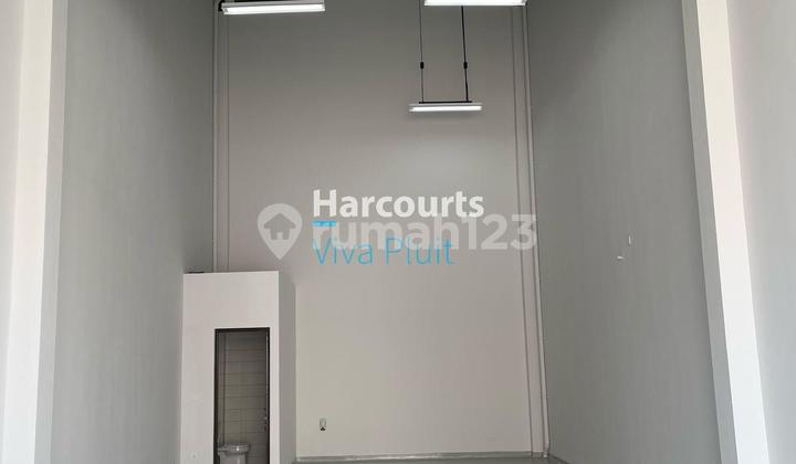 Disewakan Gudang Bizpark-PIK 2. Lokasi Strategis!