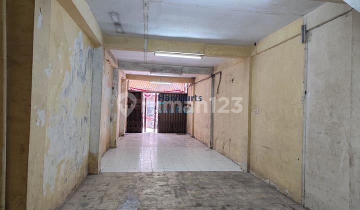 Dijual Ruko di Petak Baru 3 - 3,5 Lantai Dijual Ruko di Petak Baru 3 - 3,5 Lantai