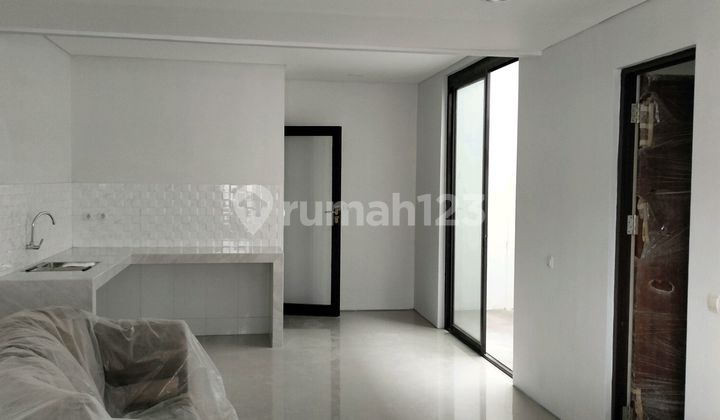 Affordable Rent New 2-Story House in Alfiore Cluster, Banjar Wijaya