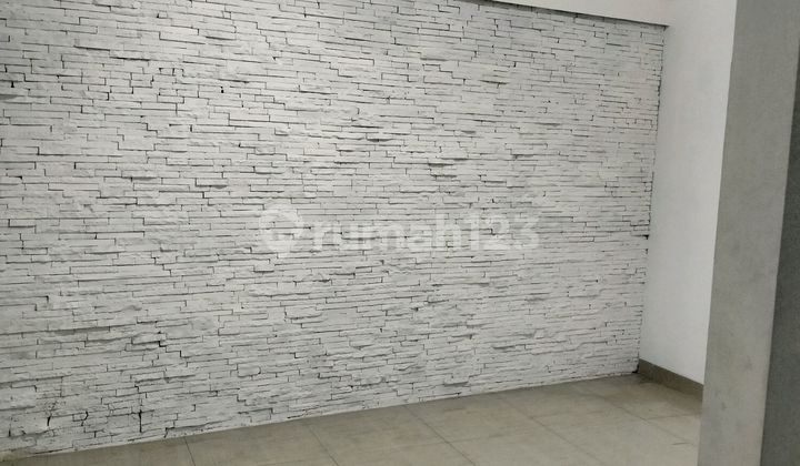 Disewakan Rumah Cantik 2 Kamar Cluster Amerika Green Lake City 2