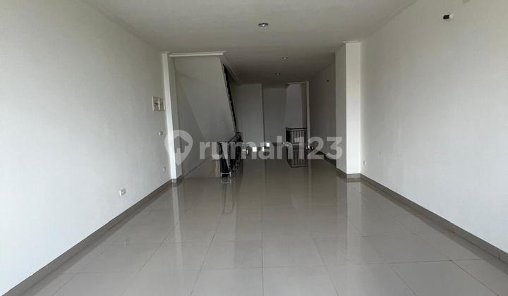 For Rent Shop House Facing Boulevard Green Lake City Road