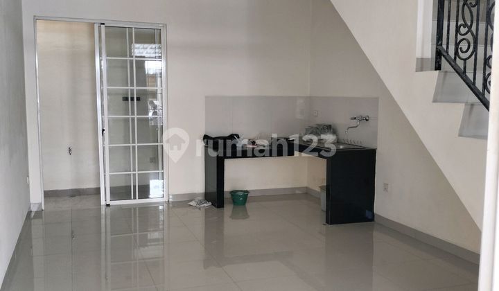 For Rent 2-Bedroom House + 3 ACs Green Lake City