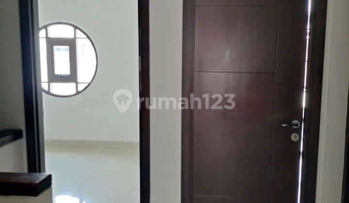 Disewakan Rumah 4 Kamar Cluster East Asia Green Lake City 2