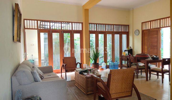 RUMAH HALAMAN LUAS FURNISHED MAGUWOHARJO 6
