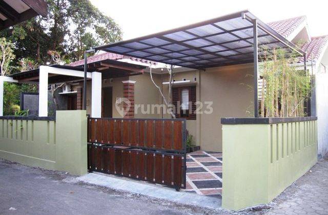 RUMAH FURNISHED 1 LANTAI NGAGLIK PALAGAN HYATT 1