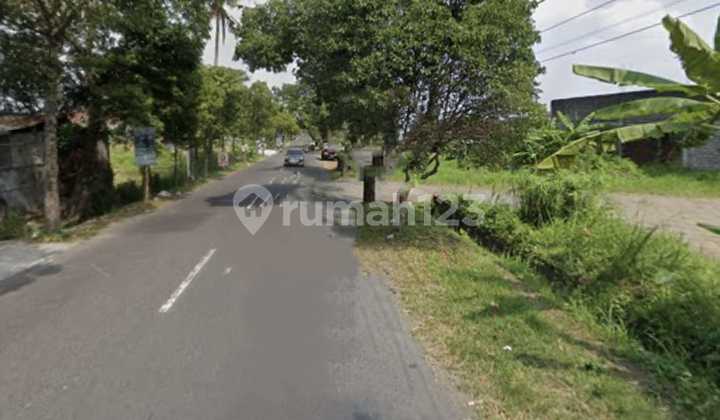 Cheap, spacious land suitable for padel/villa/warehouse, roadside Palagan Km 10.