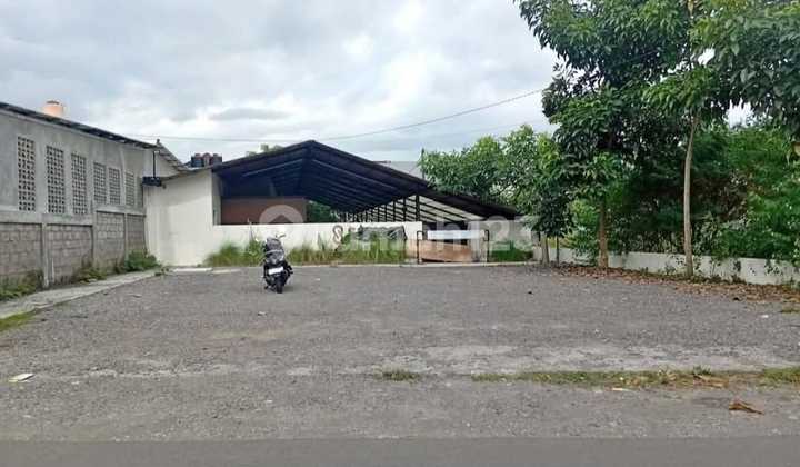 Disewakan Ruang Usaha Cafe Daerah Jalan Kaliurang Dekat Kampus Disewakan Ruang Usaha Cafe Daerah Jalan Kaliurang Dekat Kampus