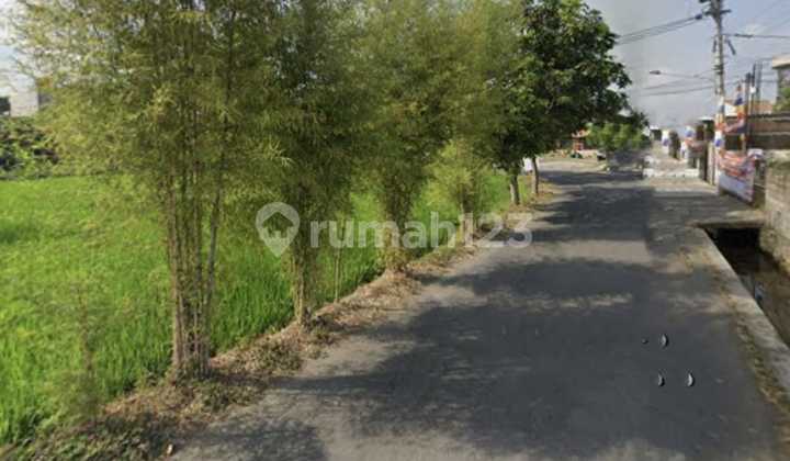 Affordable Strategic Plot of Land in Central City Area, Ideal for Cafe/Villa, Near UAD Campus