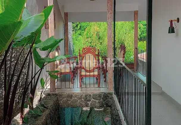 Rumah Model Tropis Cantik Murah Area Kota Jogja 