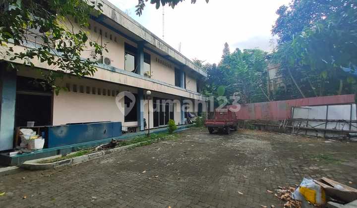 Large Building for Rent in Jogja City Area, Inside Ringroad, Yogyakarta Large Building for Rent in Jogja City Area, Inside Ringroad, Yogyakarta